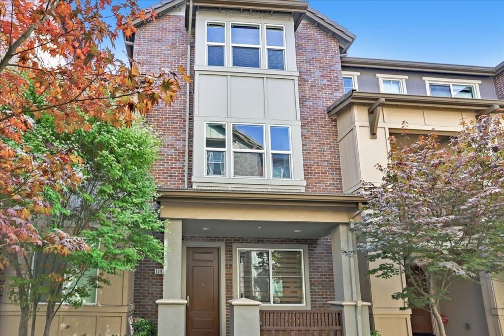 buying house in the bay area